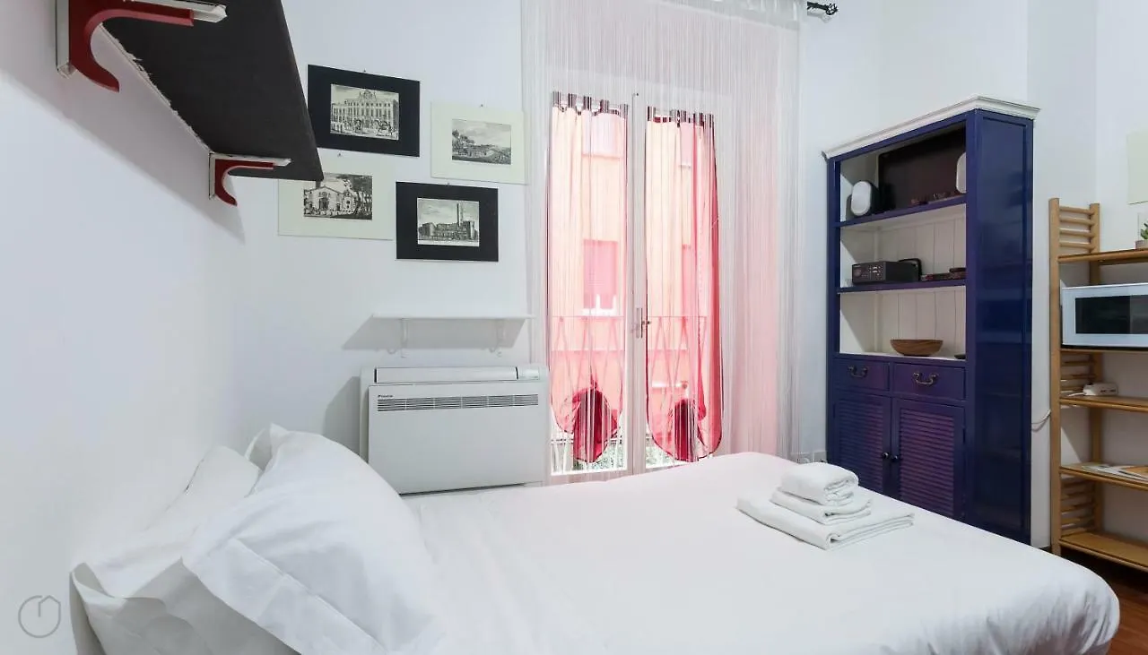 Apartment Emeraldway Milano - Lamarmora 2A, Porta Romana Hotel